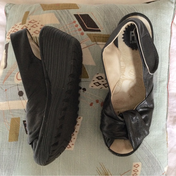 Fly London Black Yakin Wedge Heel Open Toe Sandals. Sz 37. Comfy, Cute, HP! - Picture 9 of 12